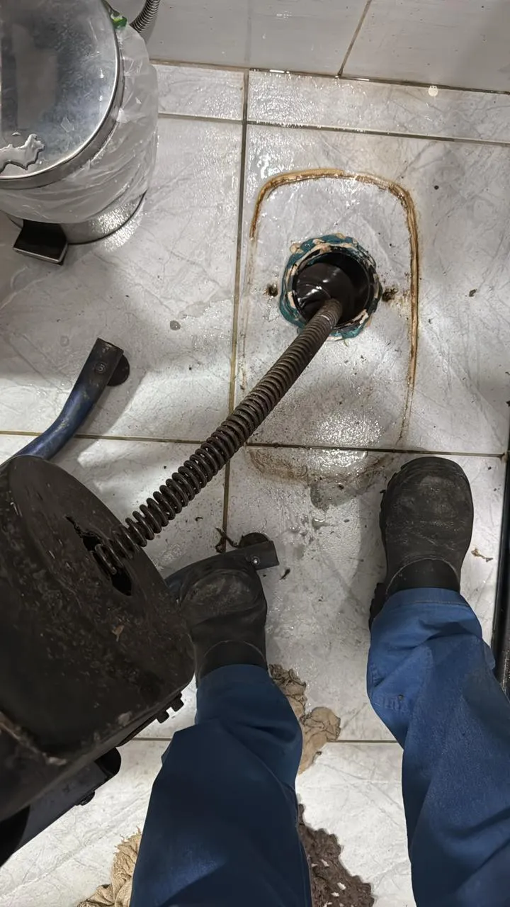 Equipamento de desentupimento em atendimento em Diadema